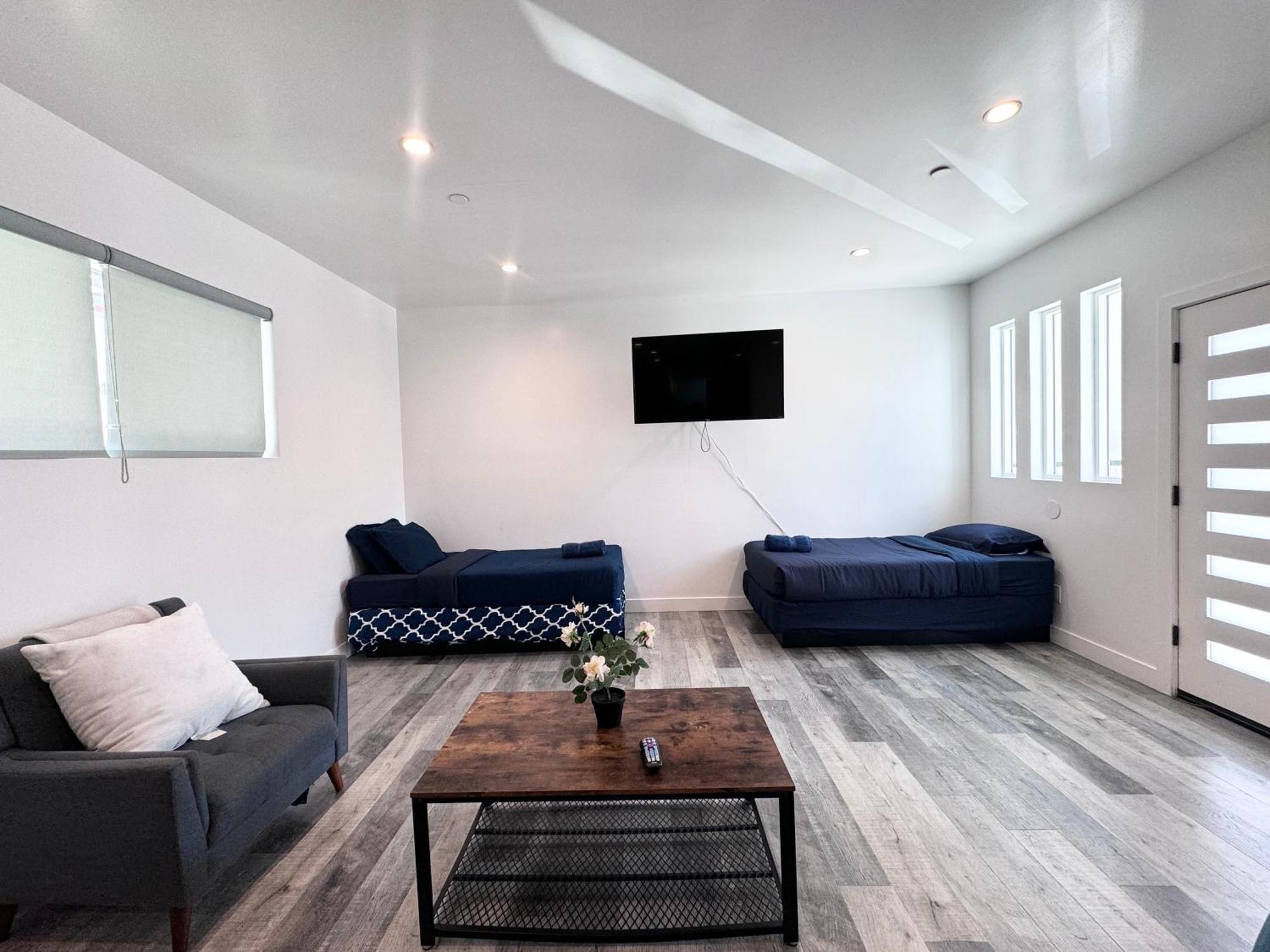 Cheerful 4Br Home With Parking In East Hollywood Лос-Анджелес Экстерьер фото